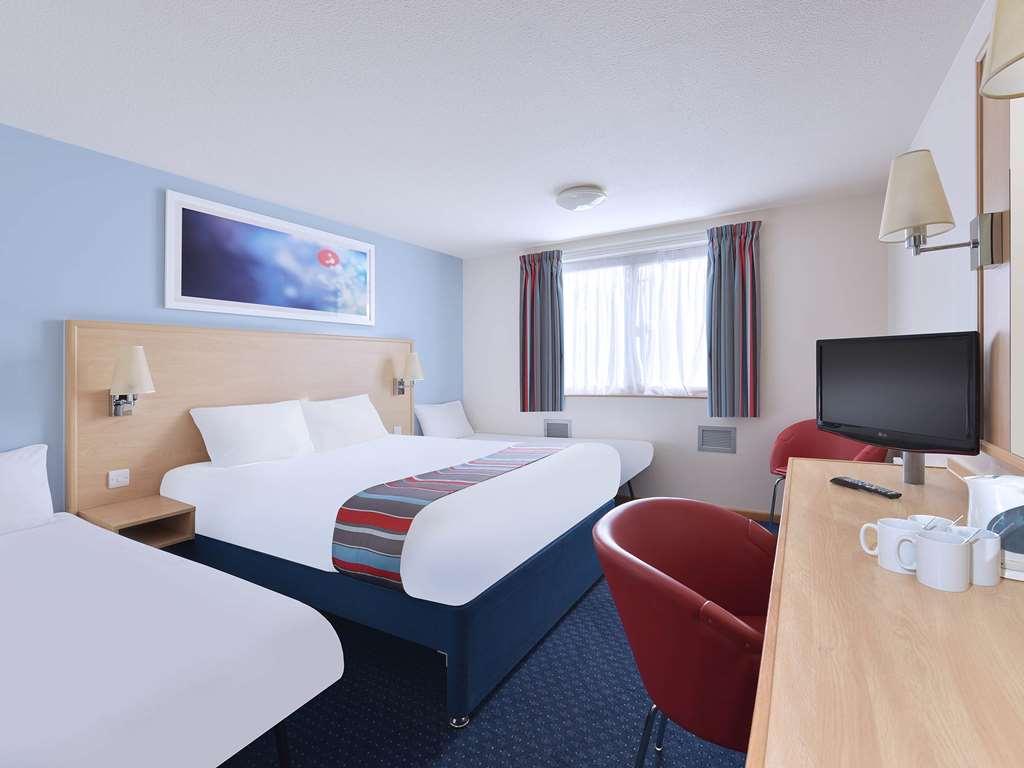 Travelodge London Central City Road Felszereltség fotó